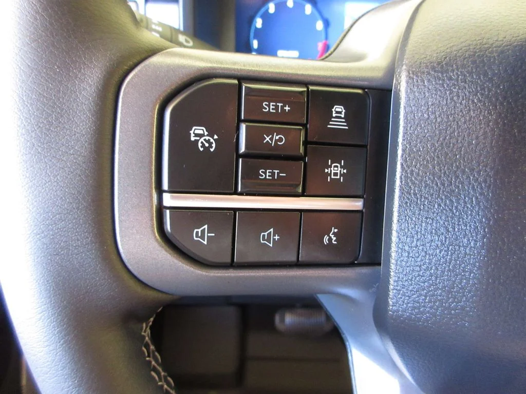 New 2026 Carbonized Gray Metallic Ford Lariat image 16