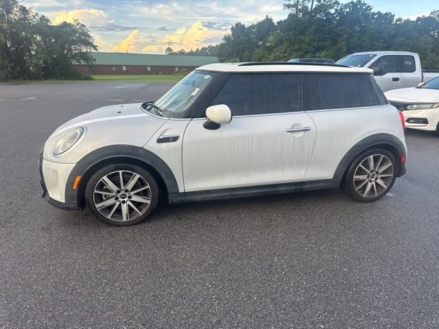 Used 2022 MINI Hardtop 2 Door S with VIN WMW53DH08N2P77382 for sale in Milton, FL