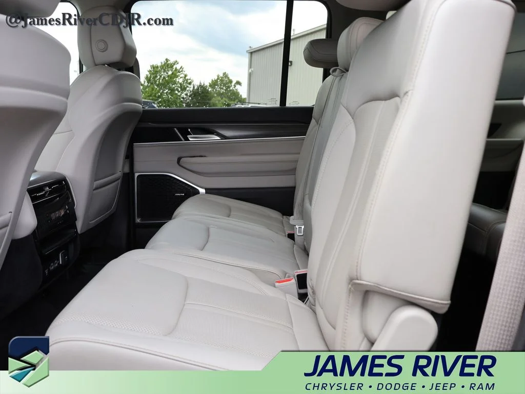 Used 2024 Red Jeep Series II image 19