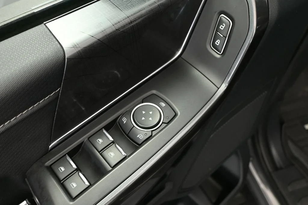 Used 2021 Gray Ford XLT image 14