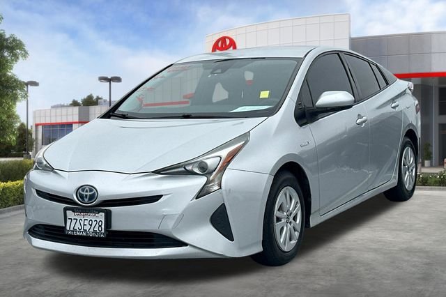 Certified Used 2017 Silver Toyota One image 3