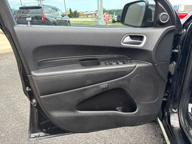 Used 2018 DB Black Crystal Clearcoat Dodge Citadel image 17