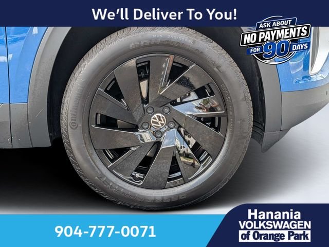 Used 2026  Volkswagen 2.0T SE w/Technology image 11