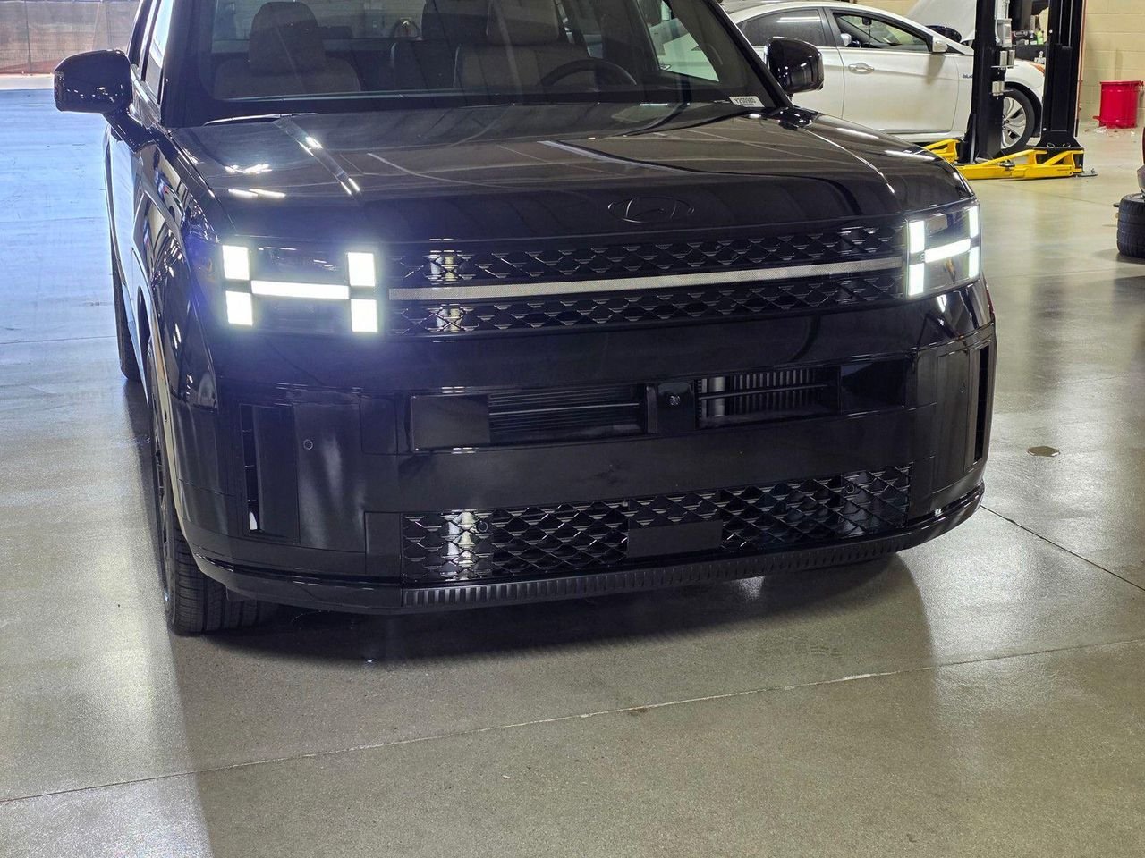 New 2026 Phantom Black Hyundai Calligraphy image 9