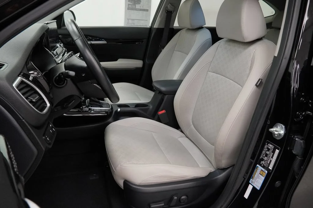 Used 2023 Black Kia EX image 7