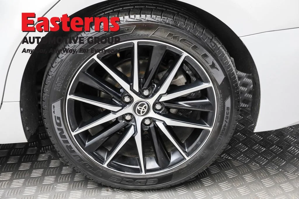 Used 2023 Gray Toyota SE image 8
