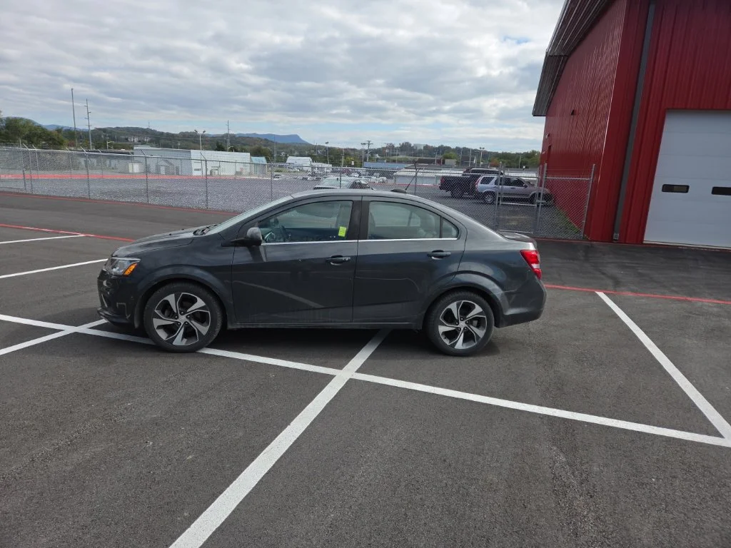 Used 2019 Gray Chevrolet Premier image 14