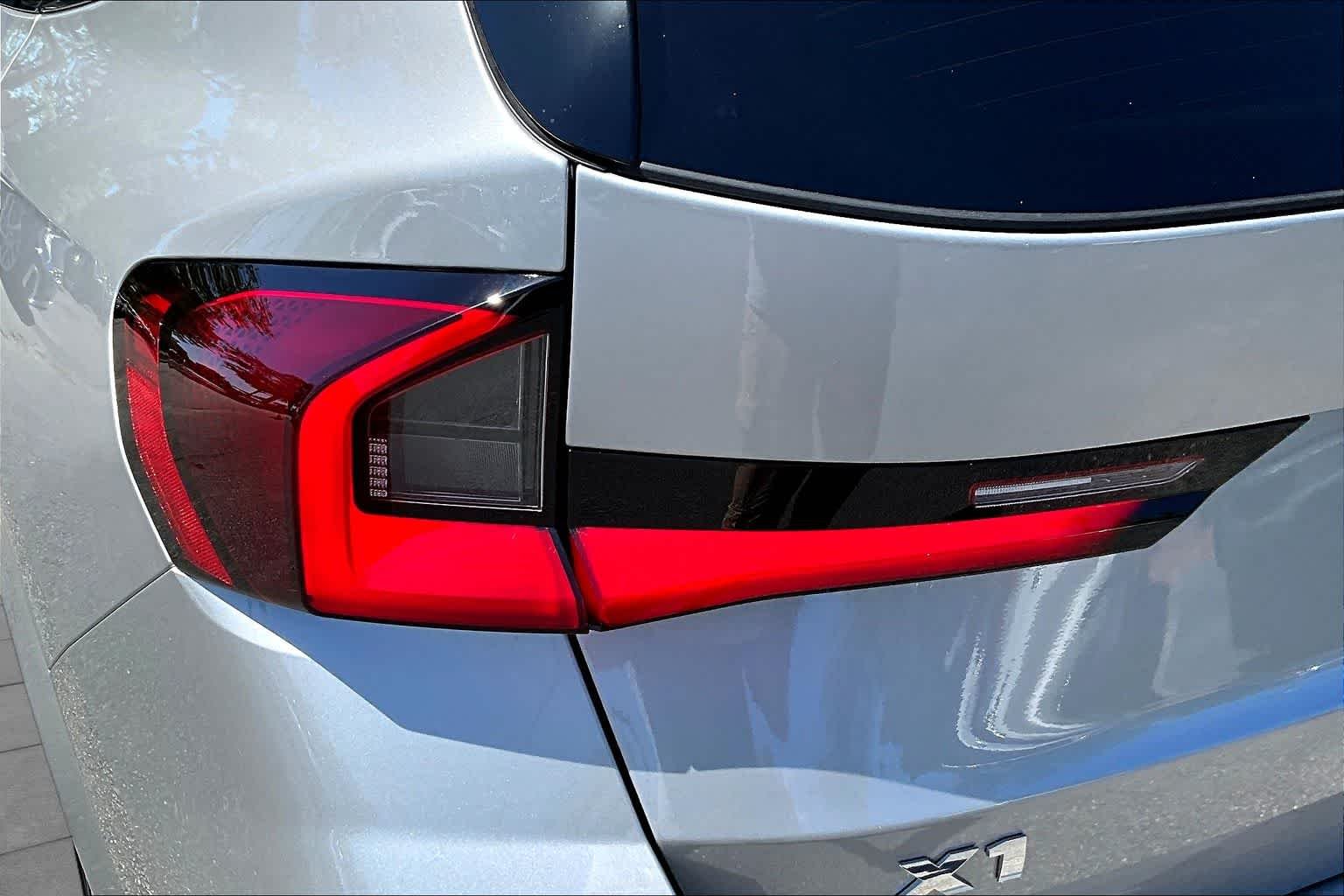 New 2026 Space Silver Metallic BMW M35i image 14