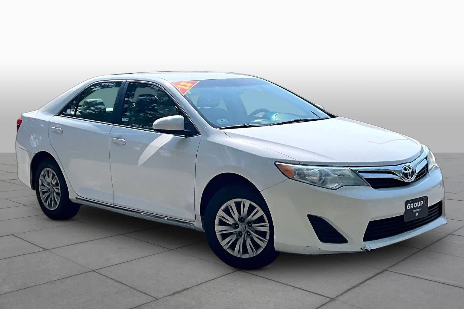 Used 2012 Super White Toyota LE image 2