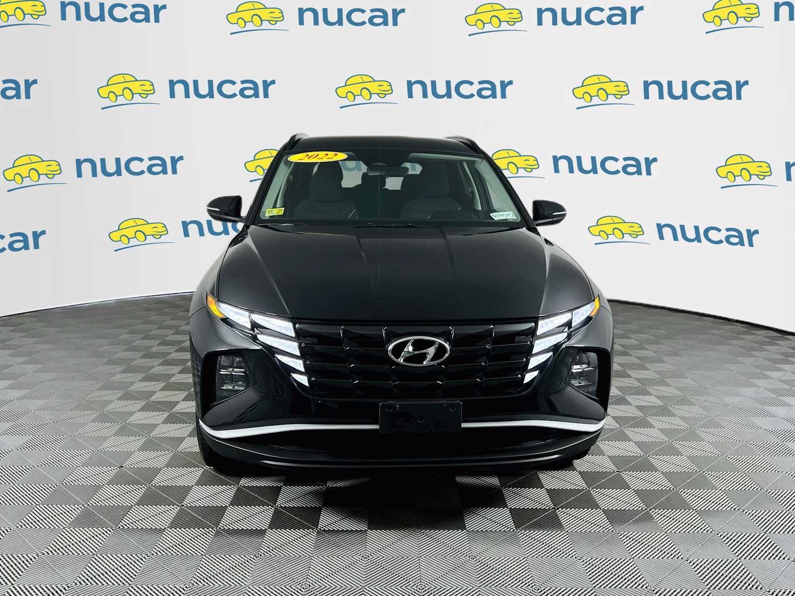 Used 2022 Phantom Black Hyundai SEL image 2