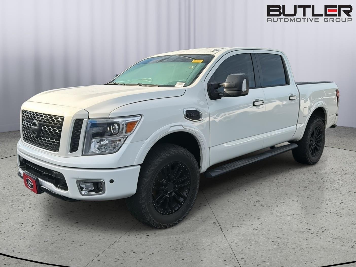 2017 Nissan Titan