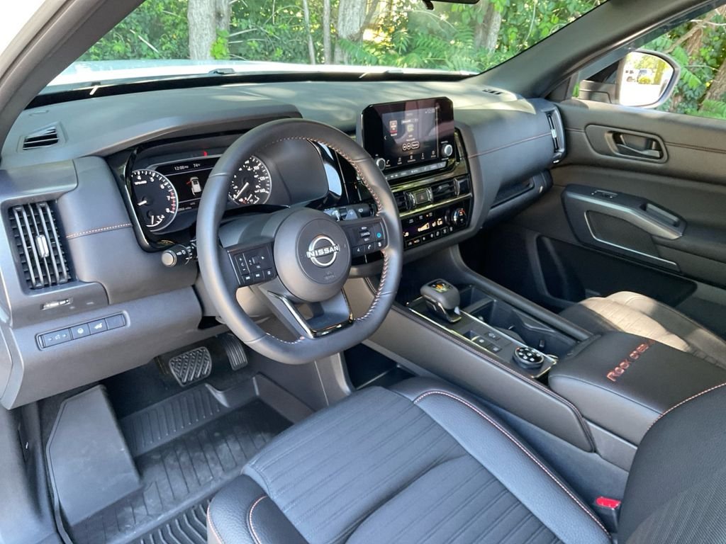 Used 2025 White Nissan Rock Creek image 23