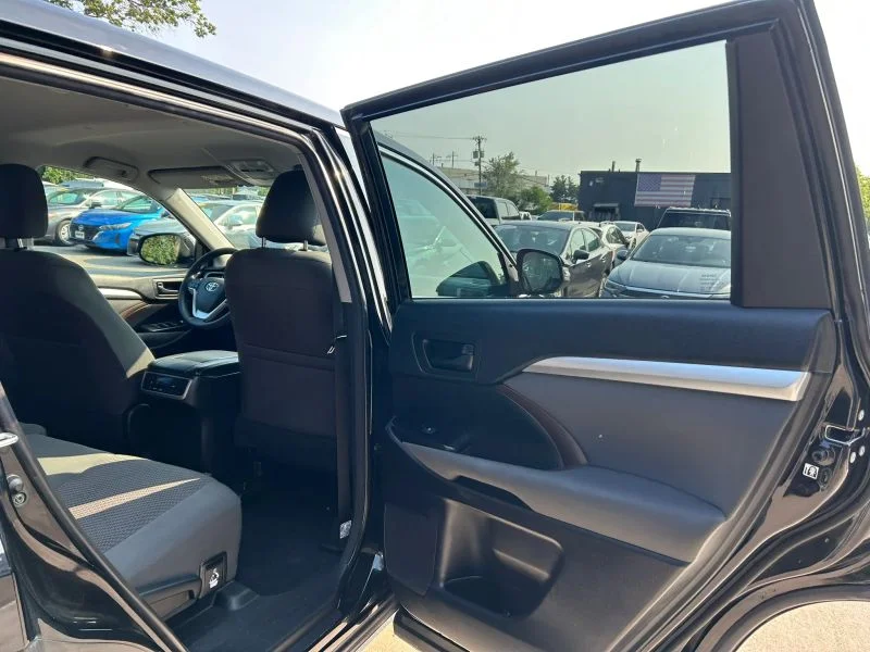 Used 2018 Black Toyota LE Sport Utility 4D image 24