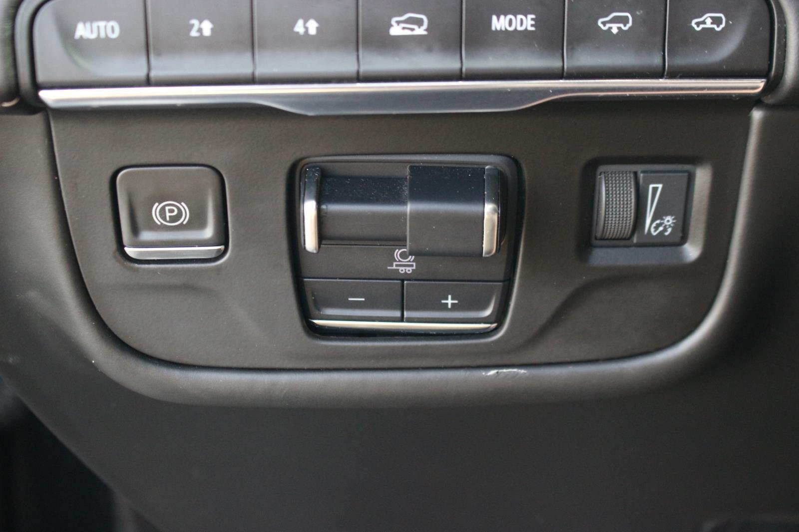Used 2021 BLACK RAVEN Cadillac Sport Platinum image 30