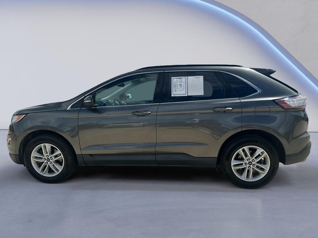 Used 2017 Magnetic Metallic Ford SEL image 9