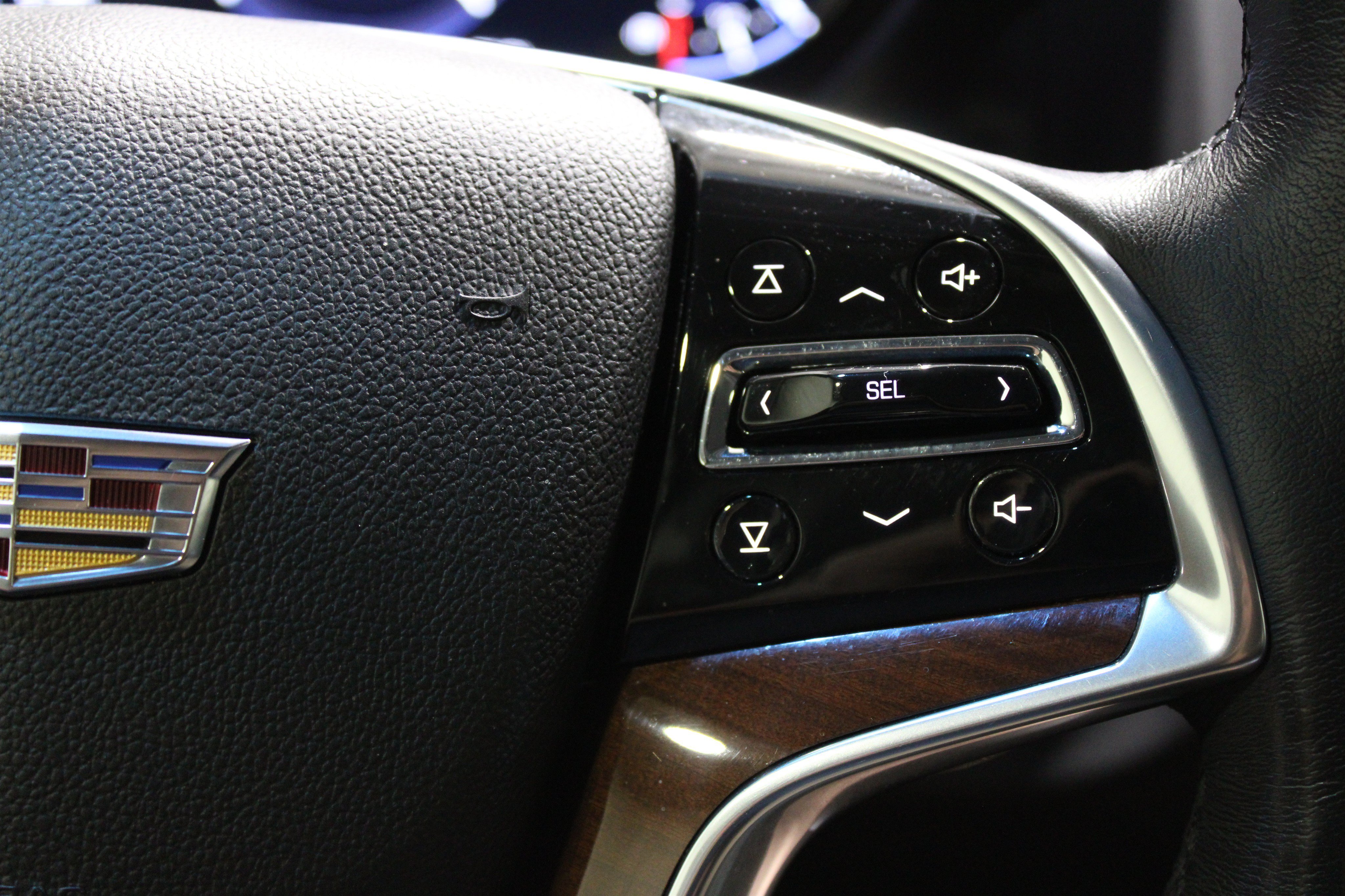 Used 2019 Black Raven Cadillac Luxury image 13