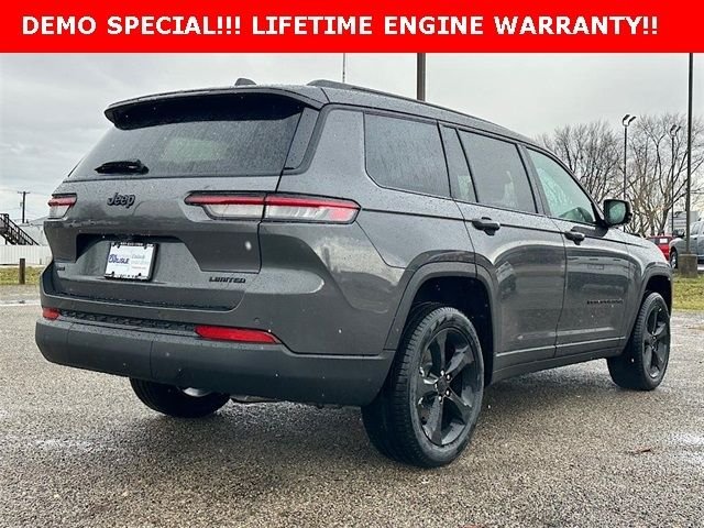 New 2025 Baltic Gray Metallic Clear-Coat Exterior Paint Jeep Limited image 7