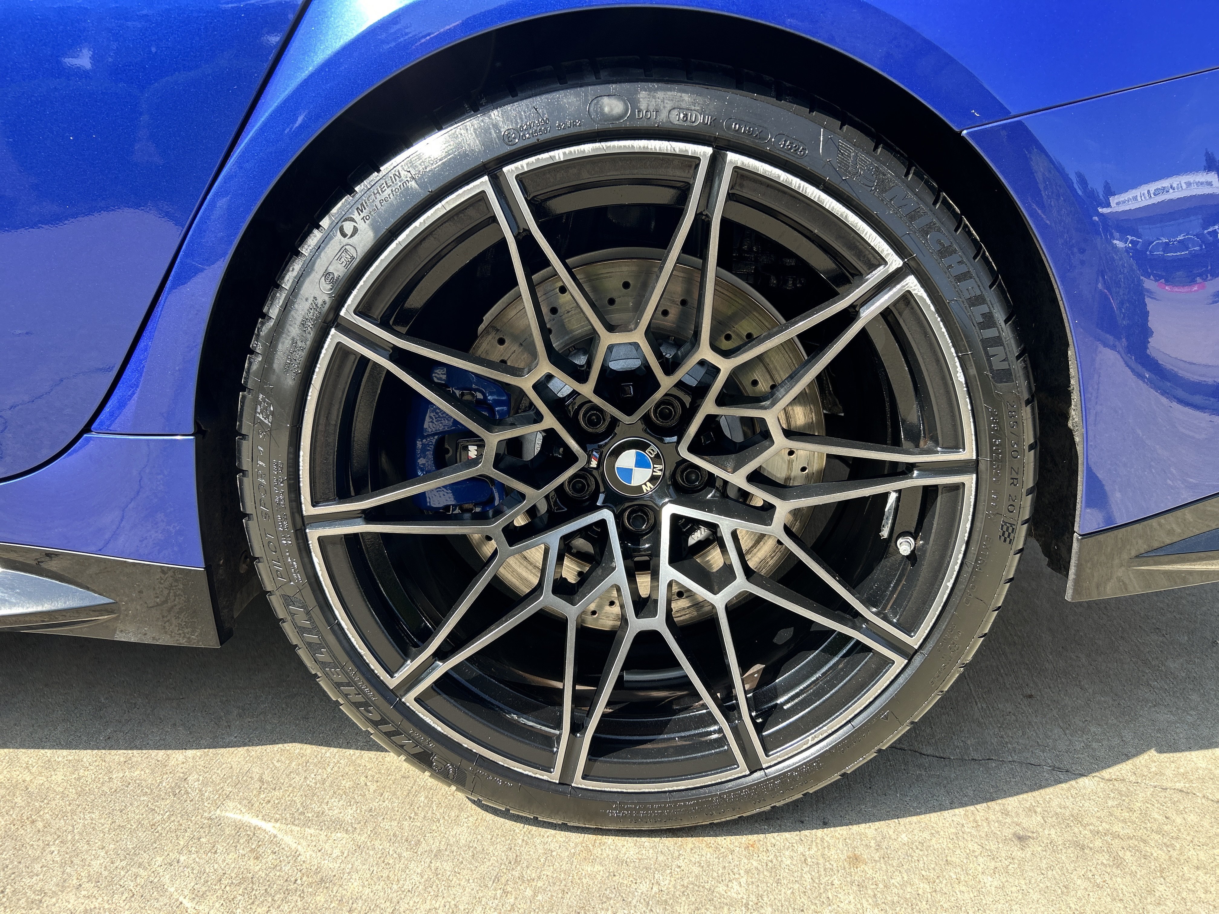 Used 2022 Portimao Blue Metallic BMW Competition xDrive image 21