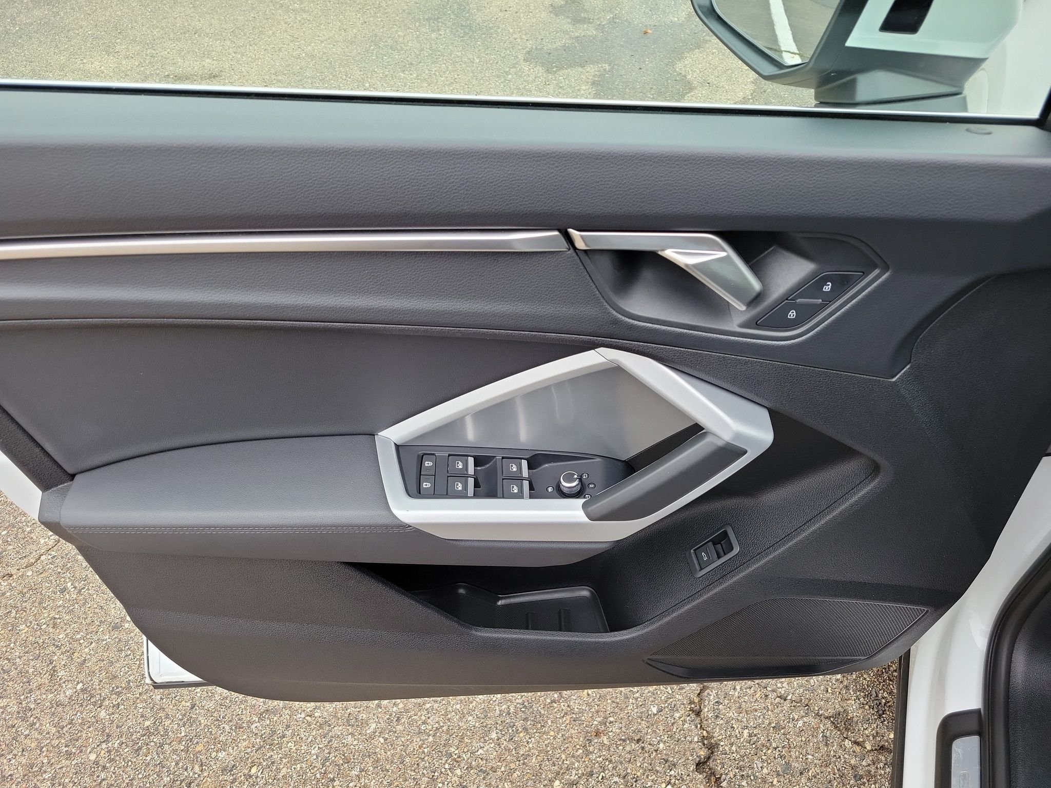 Used 2025 Blud Audi S line Premium image 7