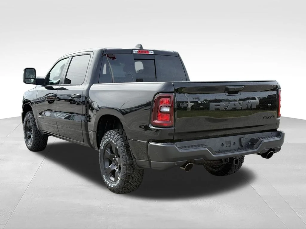 New 2026 Diamond Black Crystal Pearl-Coat Exterior Paint RAM Warlock image 4