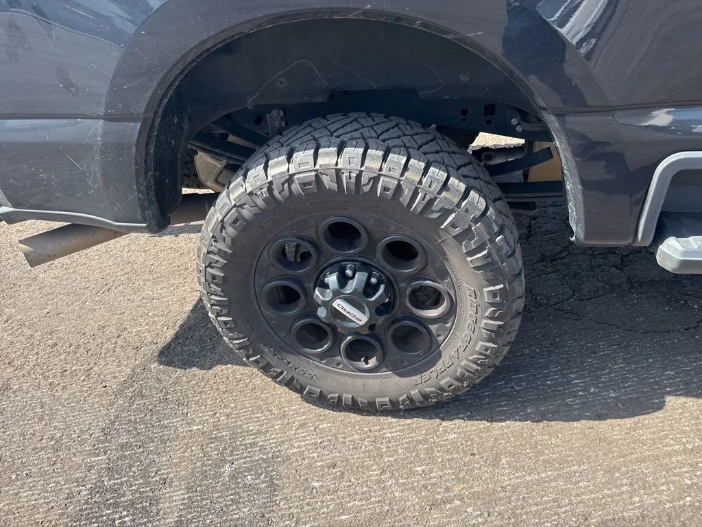 Used 2024 Black Ford XLT image 20
