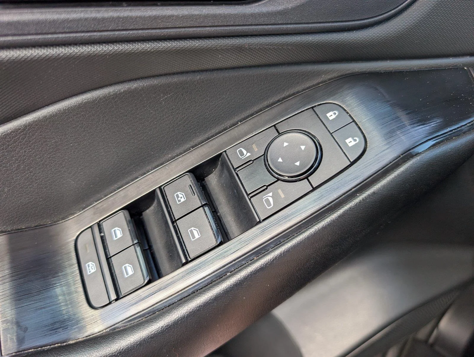 Used 2024 Gun Metallic Nissan S image 28
