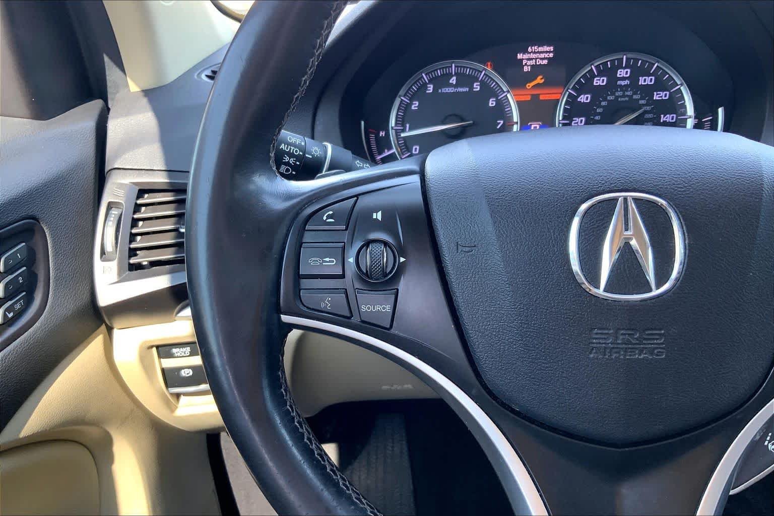 Used 2019 White Diamond Pearl Acura  image 23