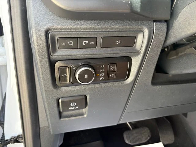 Used 2024 White Ford XLT image 25