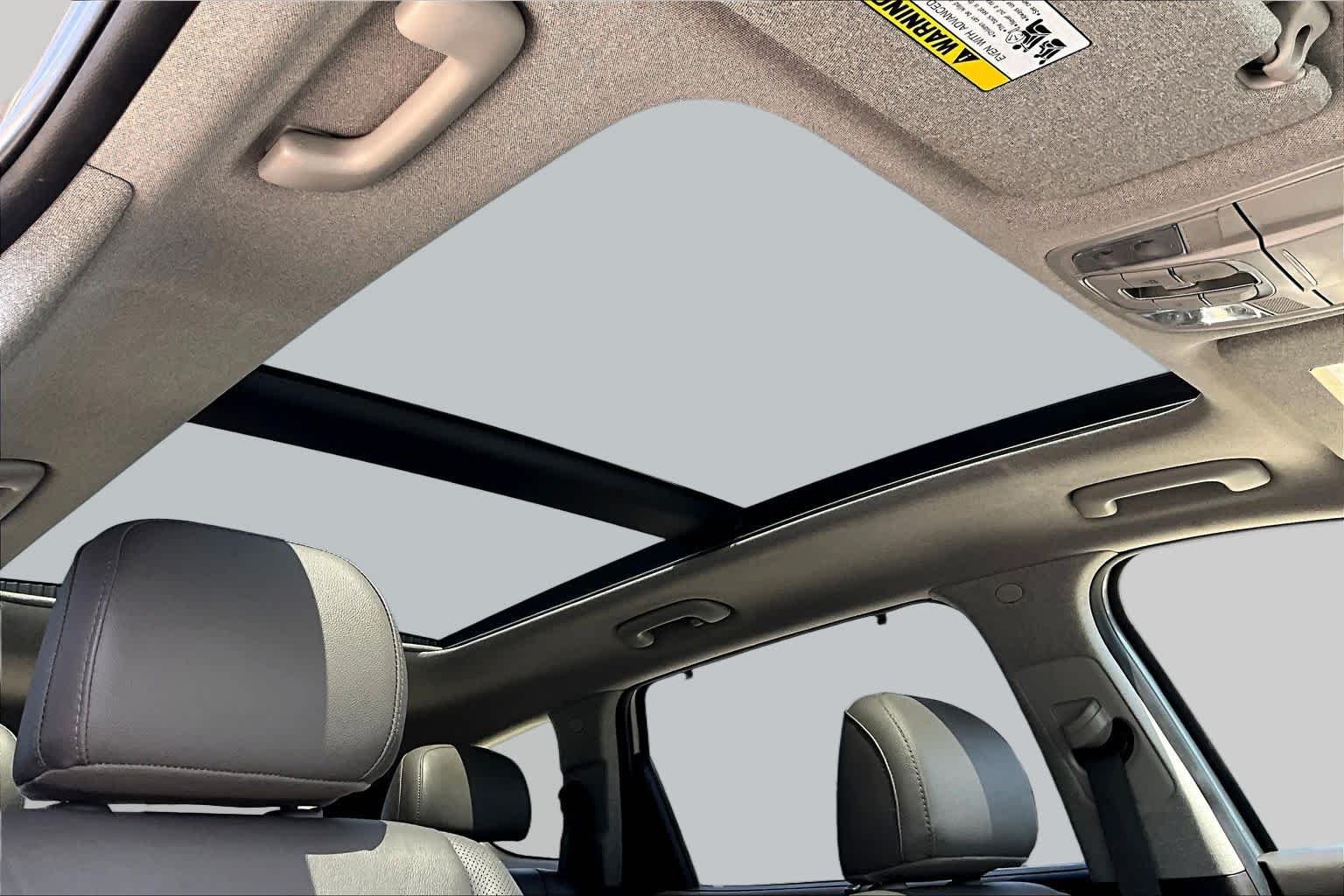 Used 2020 Machine Gray Hyundai Limited image 14
