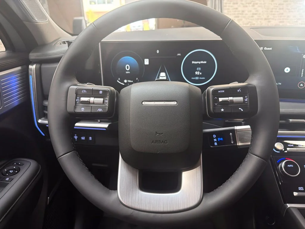 New 2027 Shimmering Silver Hyundai Limited image 21