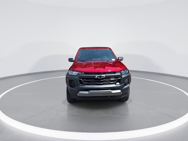 Used 2025 Red Chevrolet Trail Boss image 3