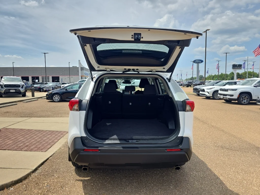 Used 2021 Super White Toyota LE image 4