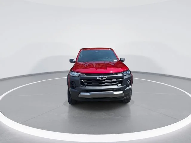 Used 2025 Red Chevrolet Trail Boss image 3
