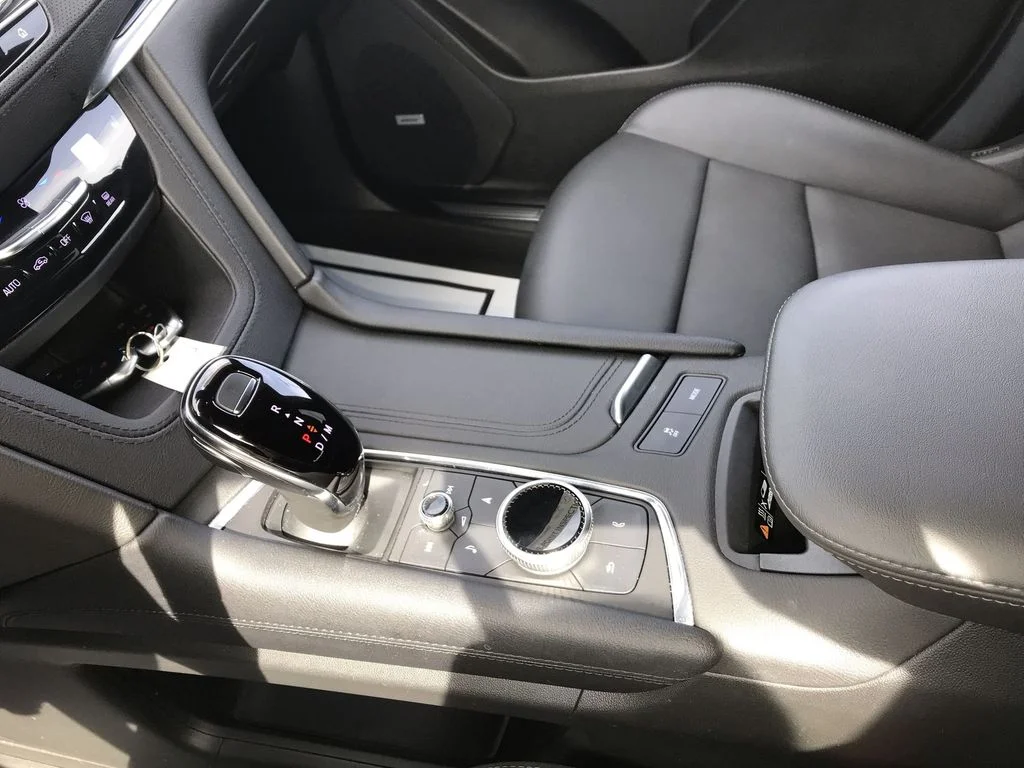 Used 2024 Gray Cadillac Premium Luxury image 21