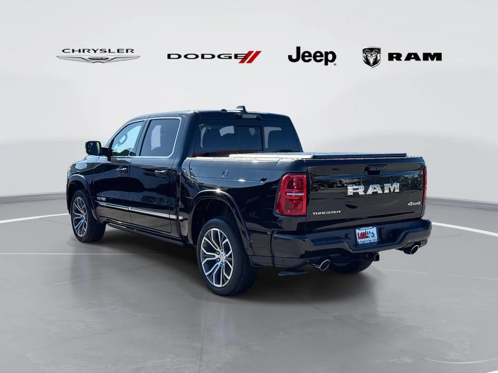 New 2026 Diamond Black Crystal Pearl-Coat Exterior Paint RAM Tungsten image 4