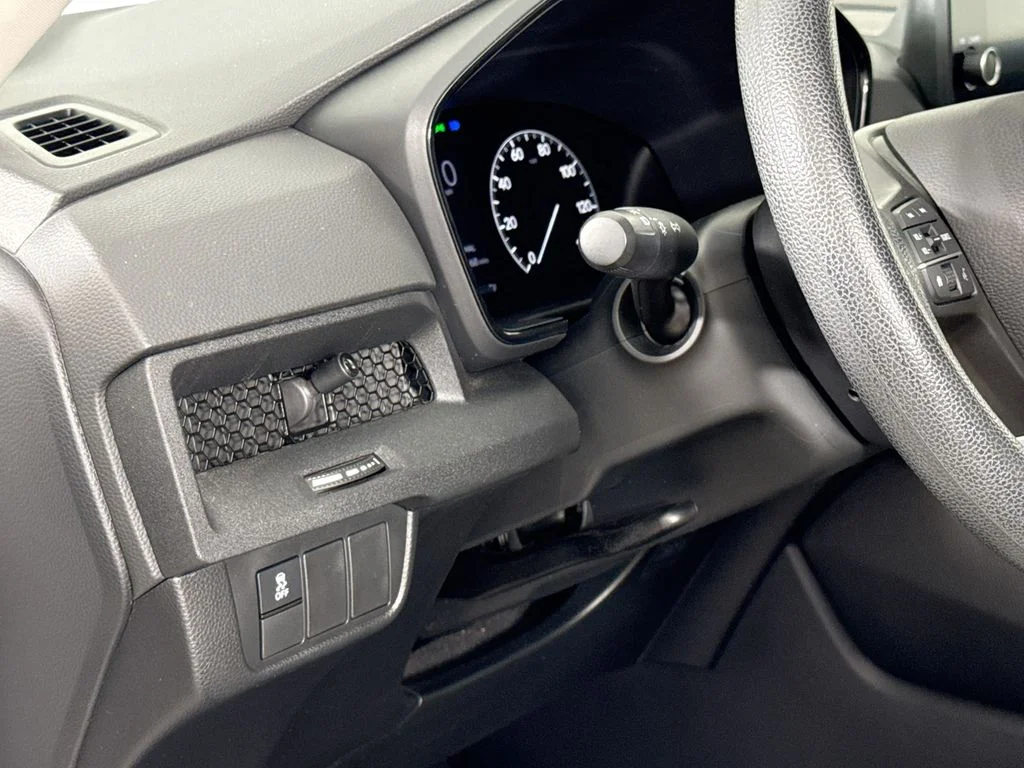 Used 2023  Honda EX image 10