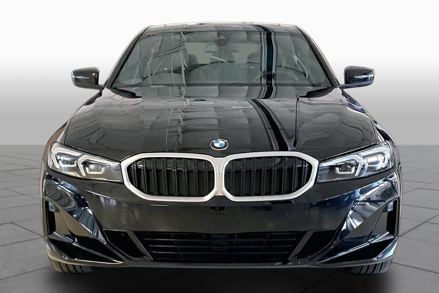 2025 BMW 3 Series 3