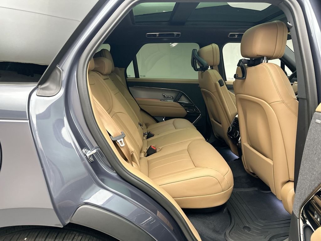 New 2026 Varesine Blue Land Rover SE image 15