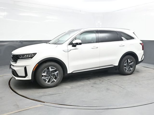 Used 2021 White Kia EX image 3