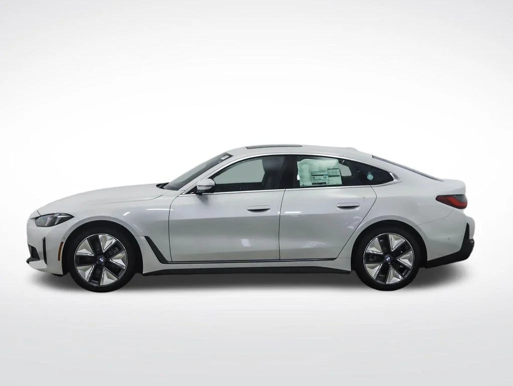 Used 2025 BMW i4 40 with VIN WBY43HD02SFV85633 for sale in Minneapolis, MN