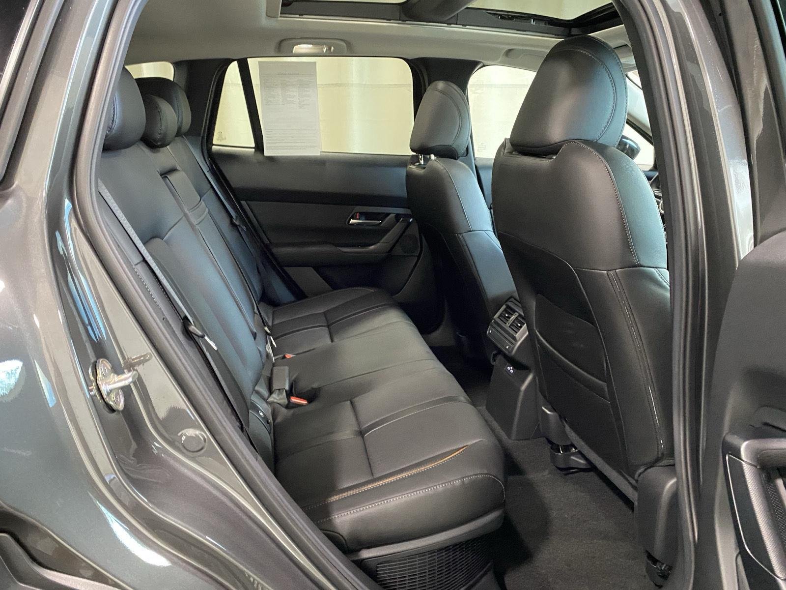 2026 Mazda CX-50 Premium Plus - Photo 12