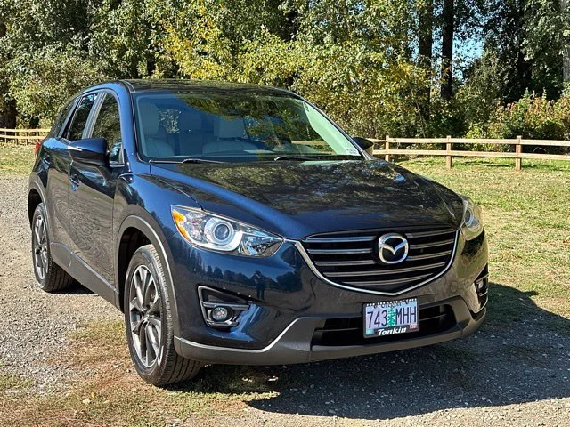 Used 2016 Deep Crystal Blue Mica Mazda Grand Touring image 2