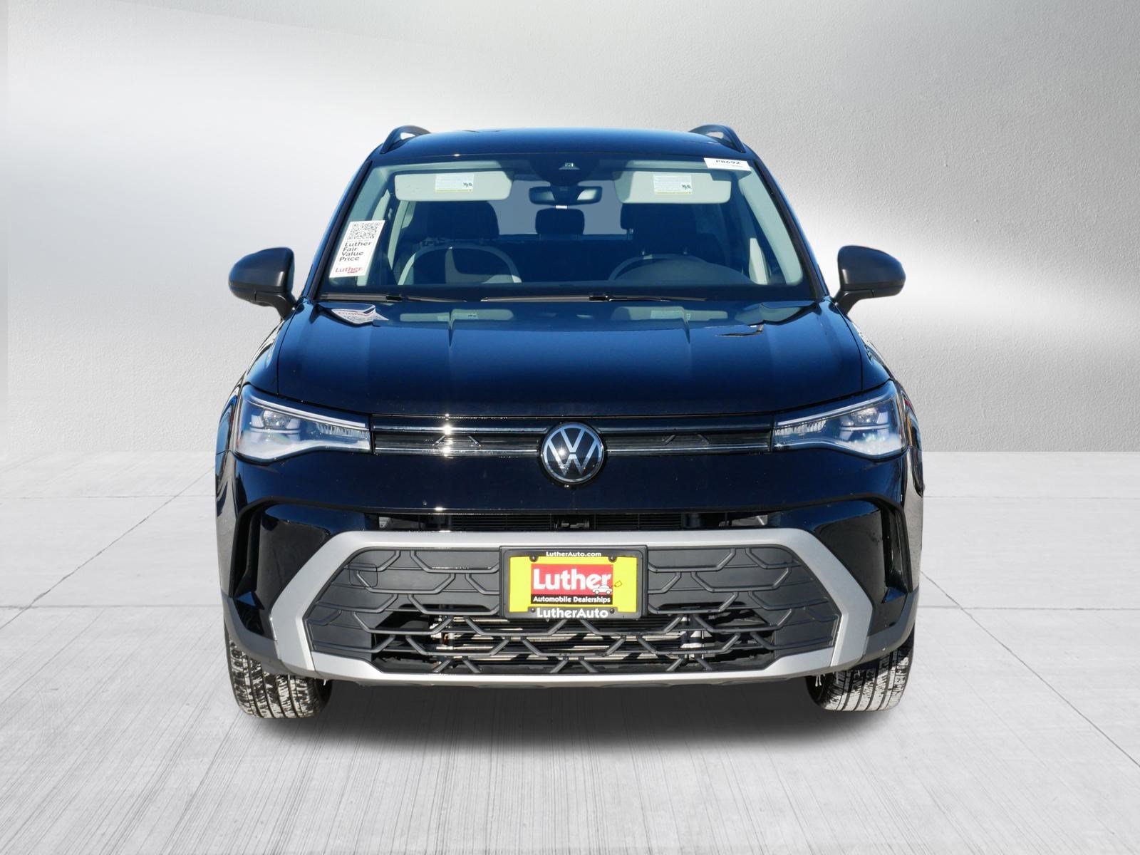 Used 2025 Volkswagen Taos S with VIN 3VV8C7B24SM018469 for sale in Brooklyn Center, Minnesota