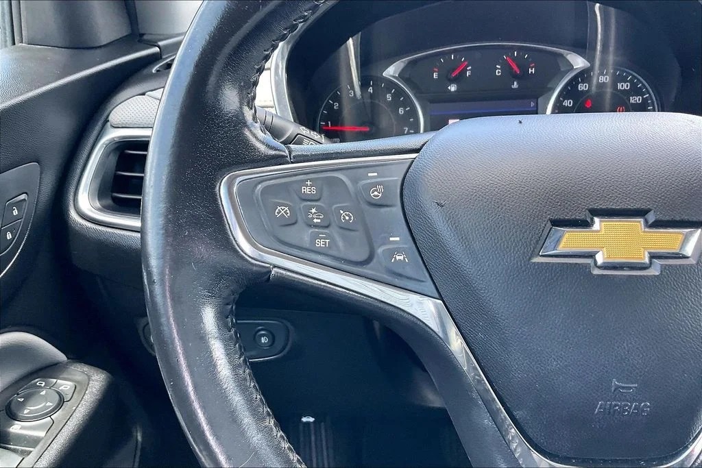 Used 2020 White Chevrolet Premier image 10