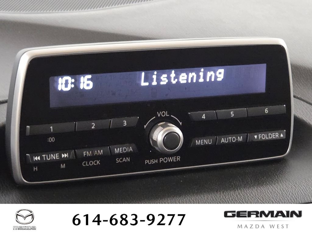 Used 2014 Silver Mazda i Sport image 29