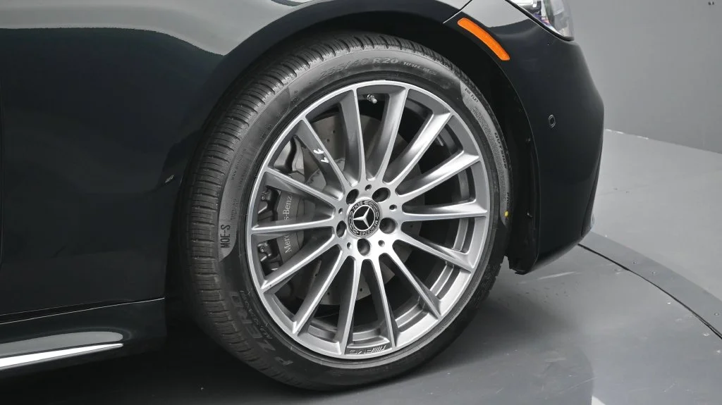 Used 2026 Black Mercedes-Benz S 580 image 6