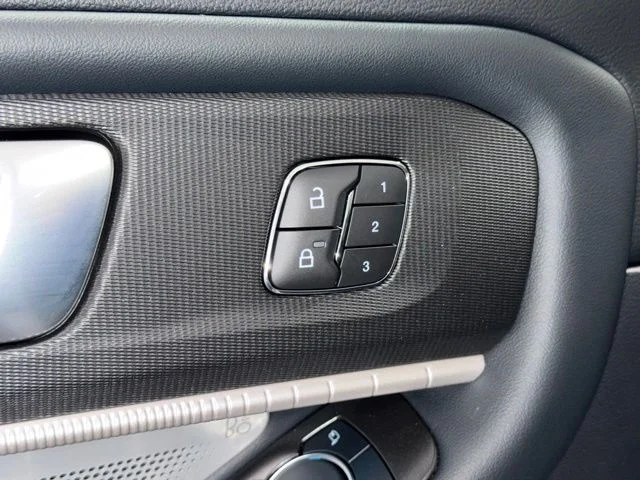 2026 Ford Explorer Tremor - Photo 11
