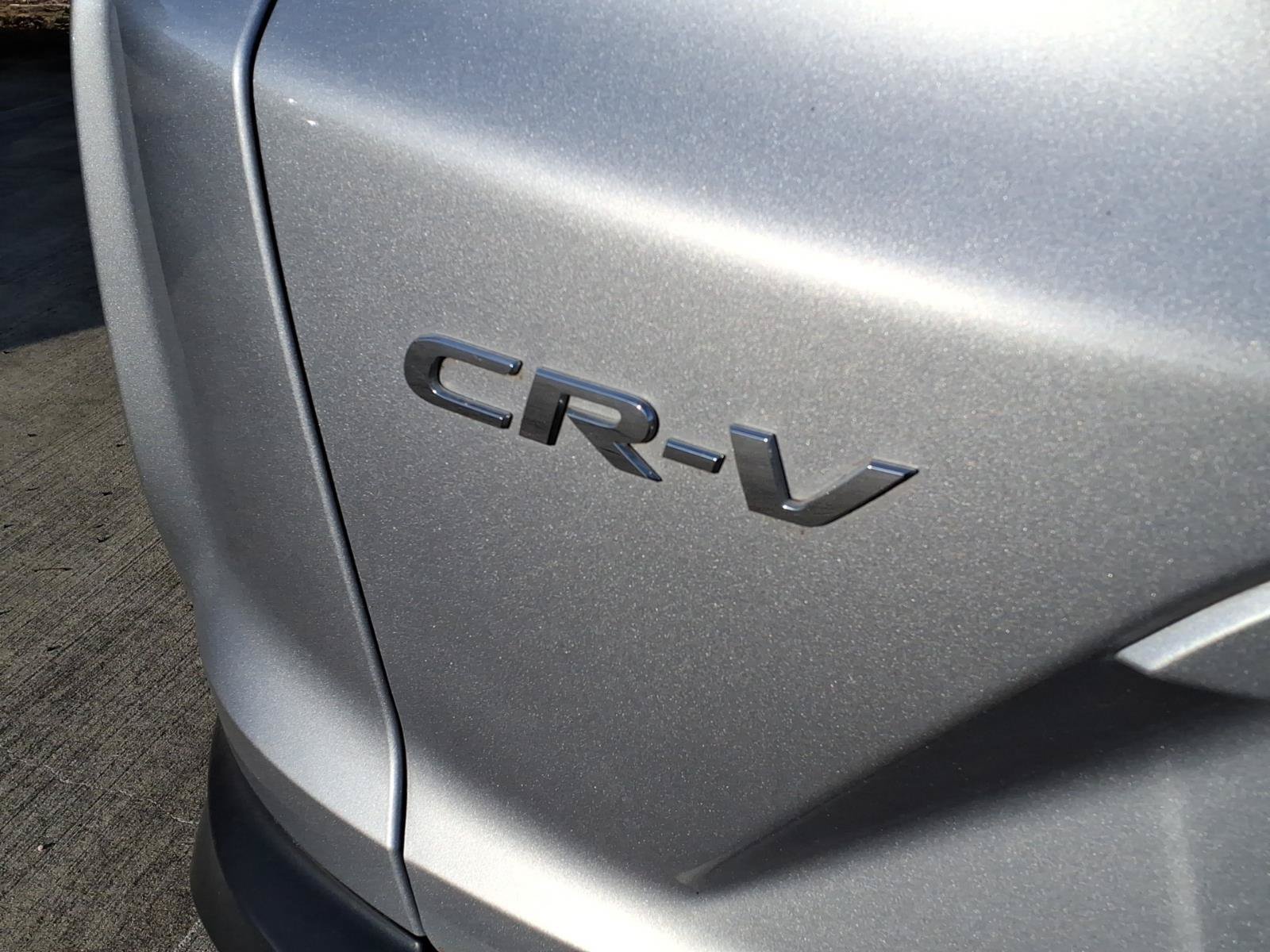 Used 2017 Lunar Silver Metallic Honda EX-L image 8