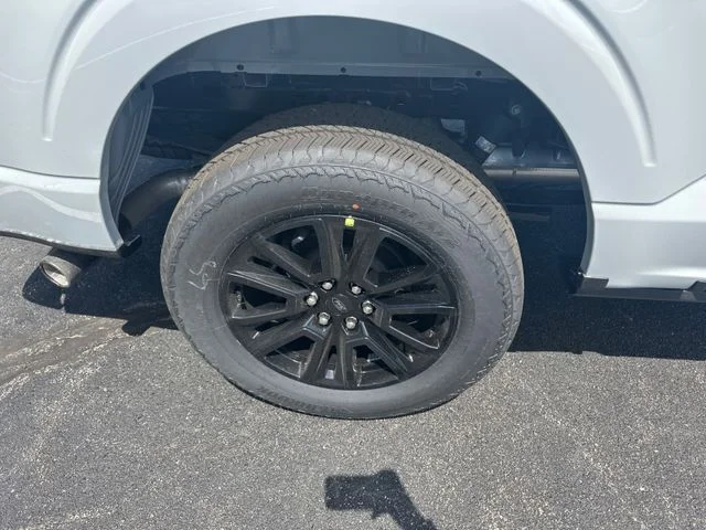 New 2026 Avalanche Ford Platinum® image 13