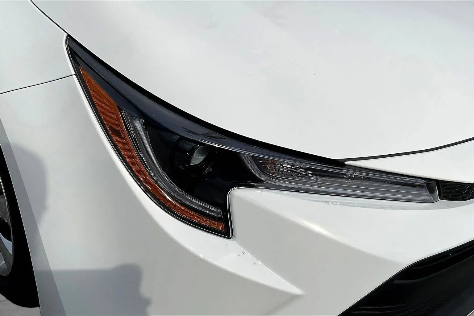New 2026 Ice Cap Toyota LE image 13